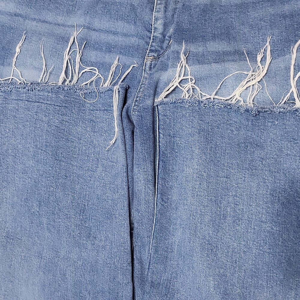Loft Women's Blue Jeans - Picture 12 of 12